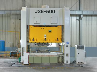 Важливість торцевих заглушок гаражних воріт для запобігання проблемам з технічним обслуговуванням